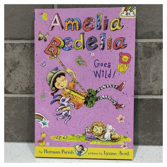 Young Reader 10 Chapter Book Bundle: Amelia Bedelia, Nancy Clancy, Ivy + Bean... - Picture 4 of 11